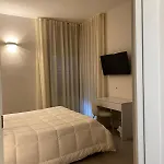 Midtown Nocleg ze śniadaniem Salerno