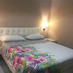 Nocleg ze śniadaniem Midtown 4*