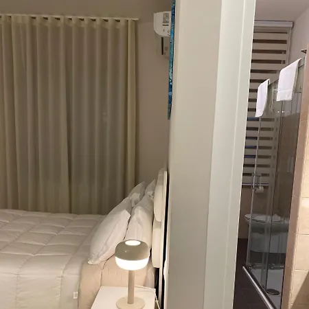 Alojamento de Acomodação e Pequeno-almoço Midtown Salerno