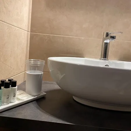 Midtown Alojamento de Acomodação e Pequeno-almoço 4*