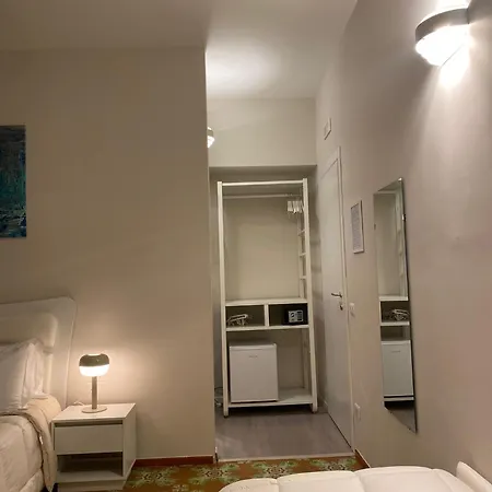 Midtown Bed & Breakfast Salerno