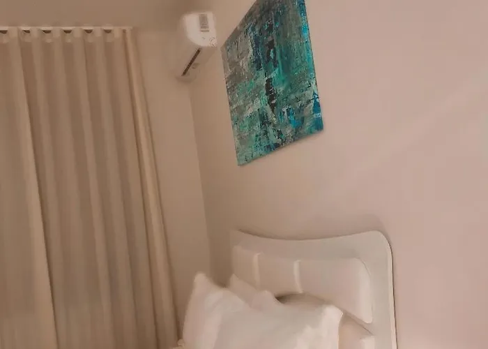 Midtown 4* サレルノ